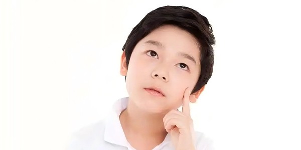 兒童液體藥放冰箱“保鮮”？大錯(cuò)特錯(cuò)！這些用藥誤區(qū)你家可能也踩坑了！