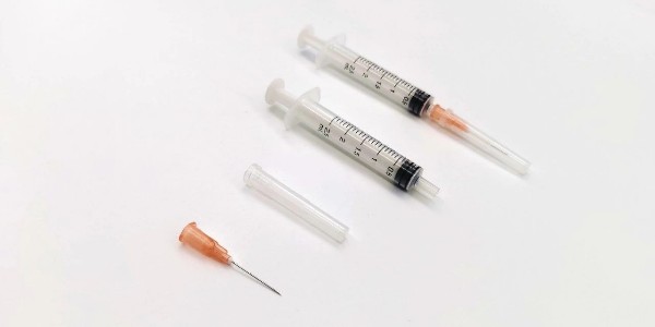 應用一次性注射器的錯誤方式有哪些